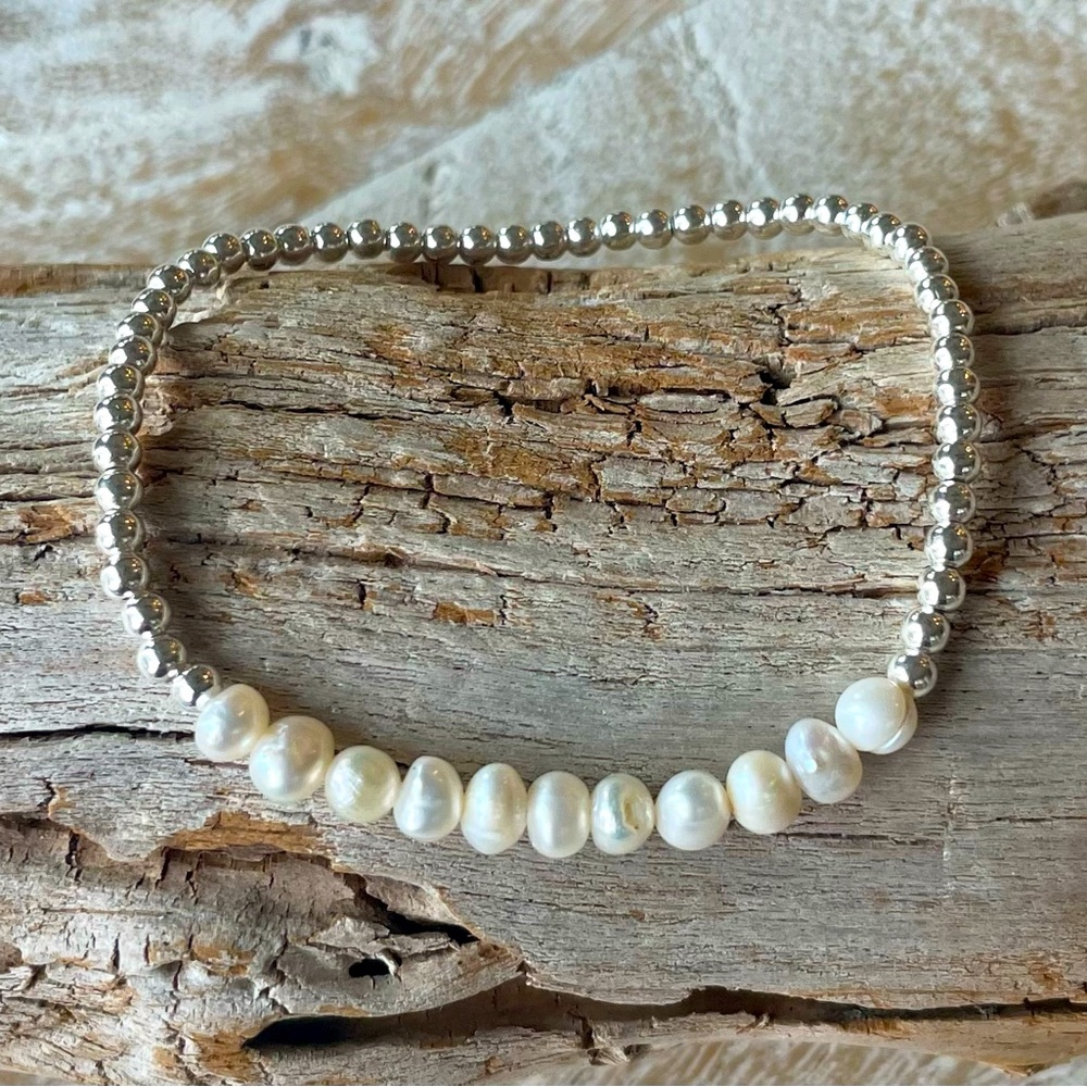 Pearl - Handmade sterling silver bead + freshwater pearl stretch bracelet